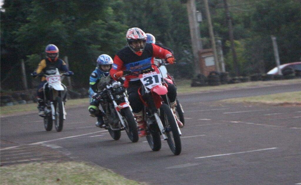 motociclismo nocturno alem