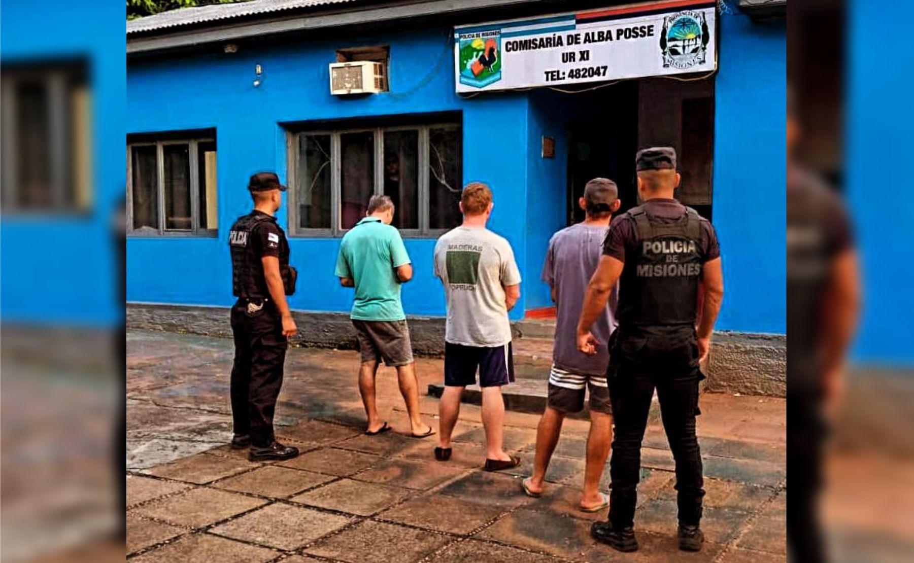 alba posse detenidos robar animal