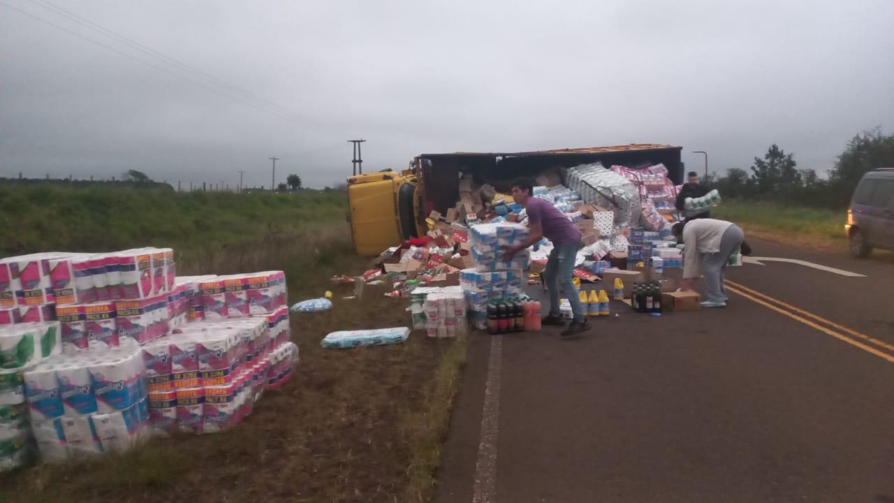 camion volco mercaderia ruta 3