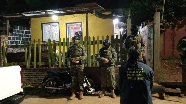 detenidos vendian droga posadas