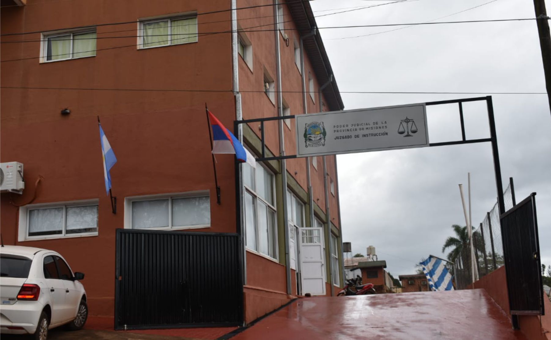 causa gisyn pozo azul