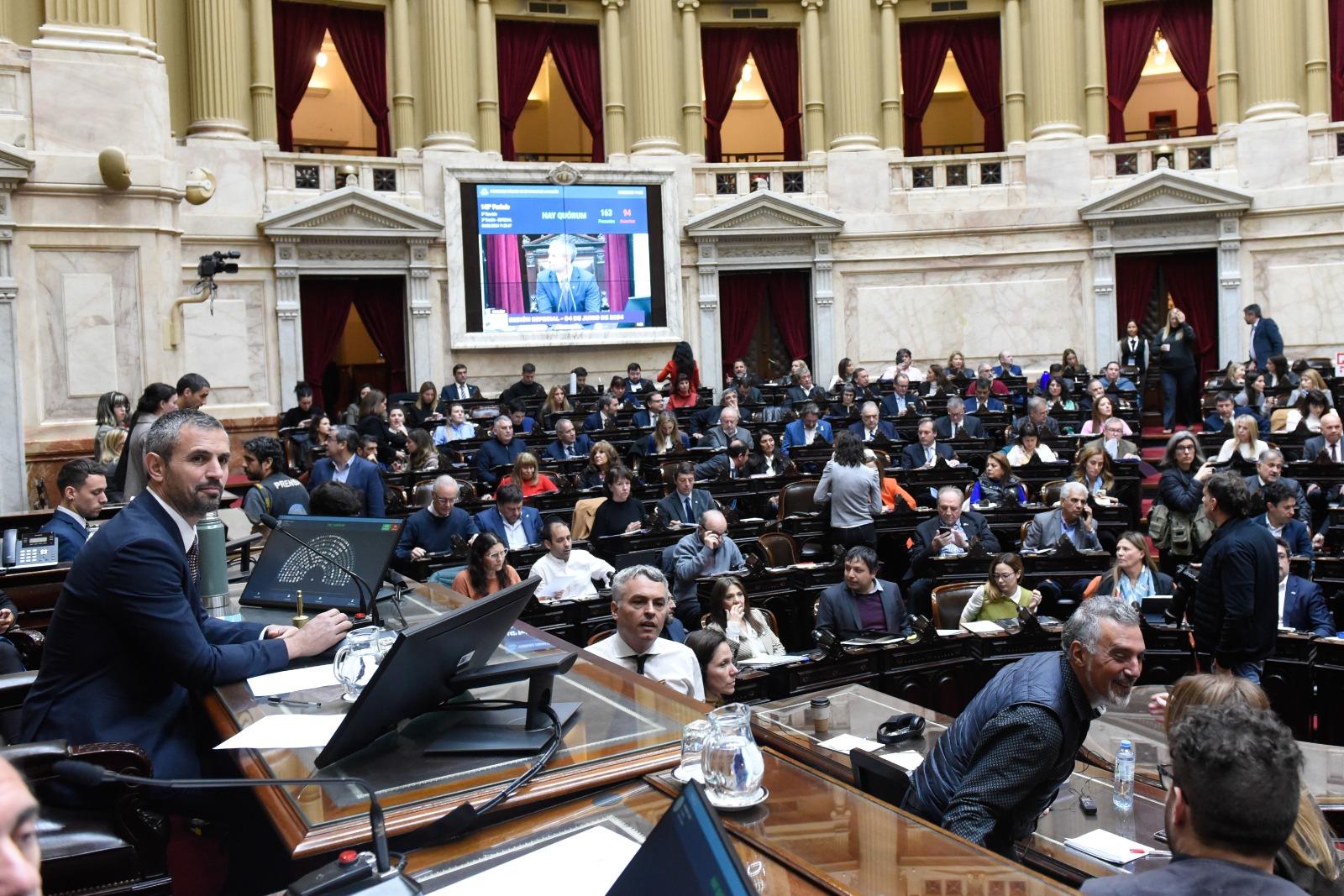 como votaron diputados reforma jubilados