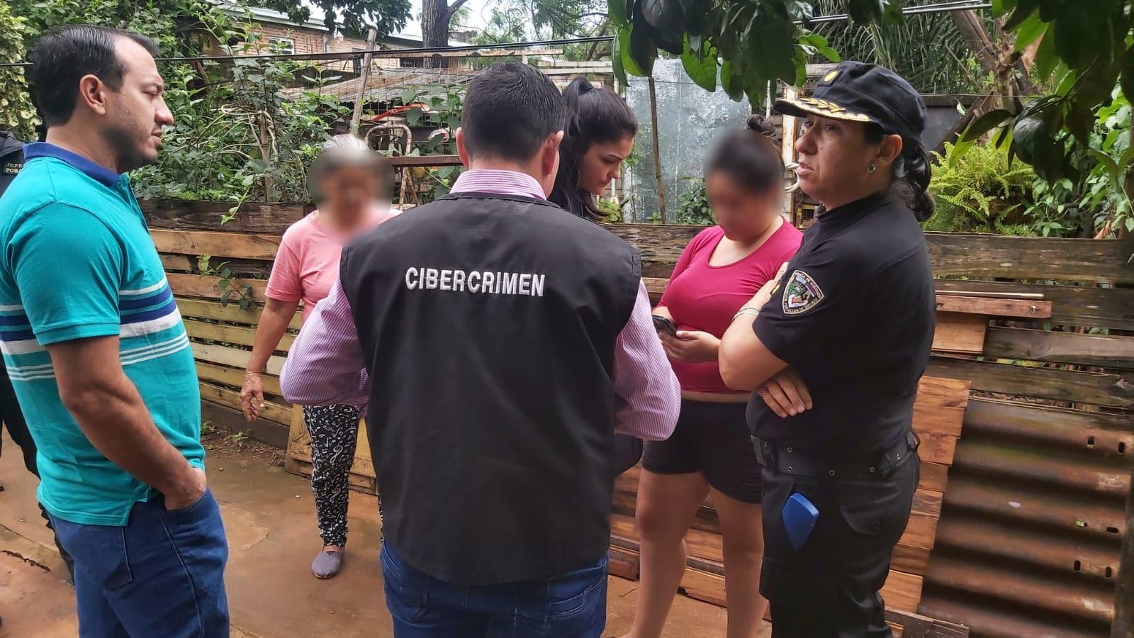 oficial detenido tercera