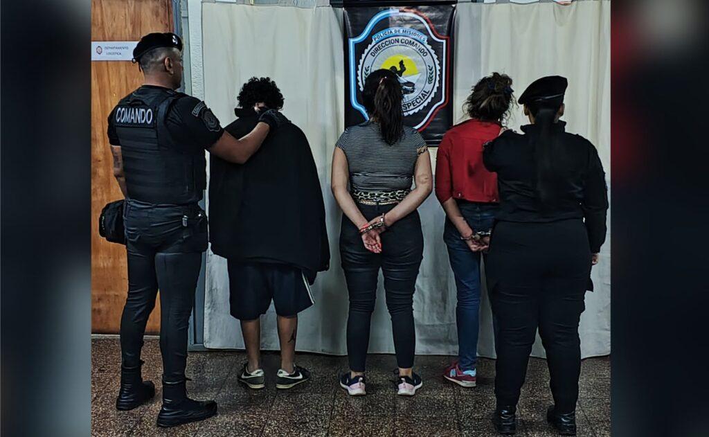 posadas detenida amenzar ex complices