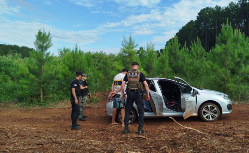 vehiculo cigarilo 9 de julio