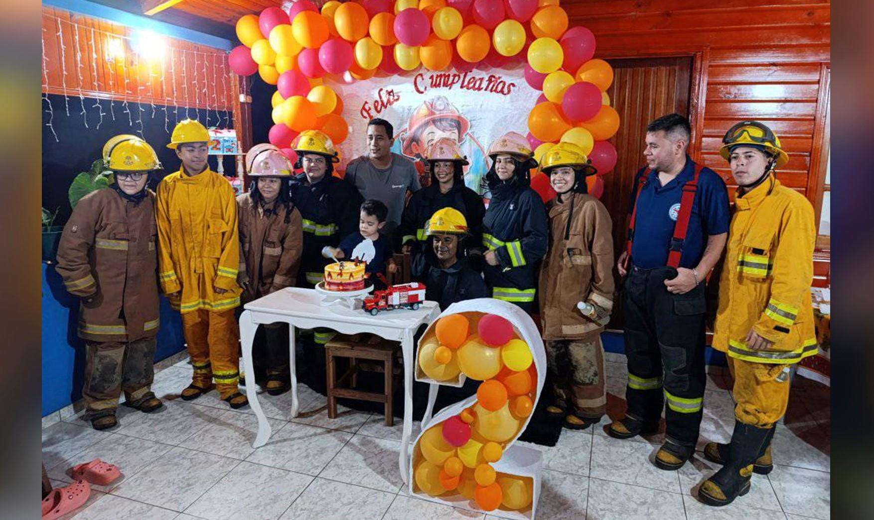 bombero puerto libertad cumpleaños