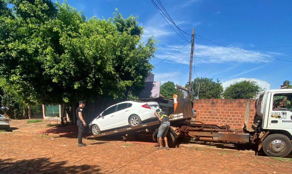 robo auto corralon iguazu