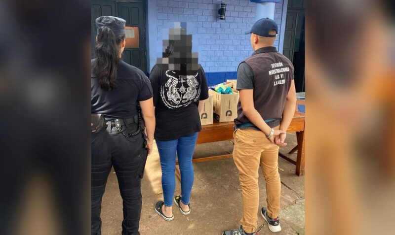 carlita robo tarjea alem