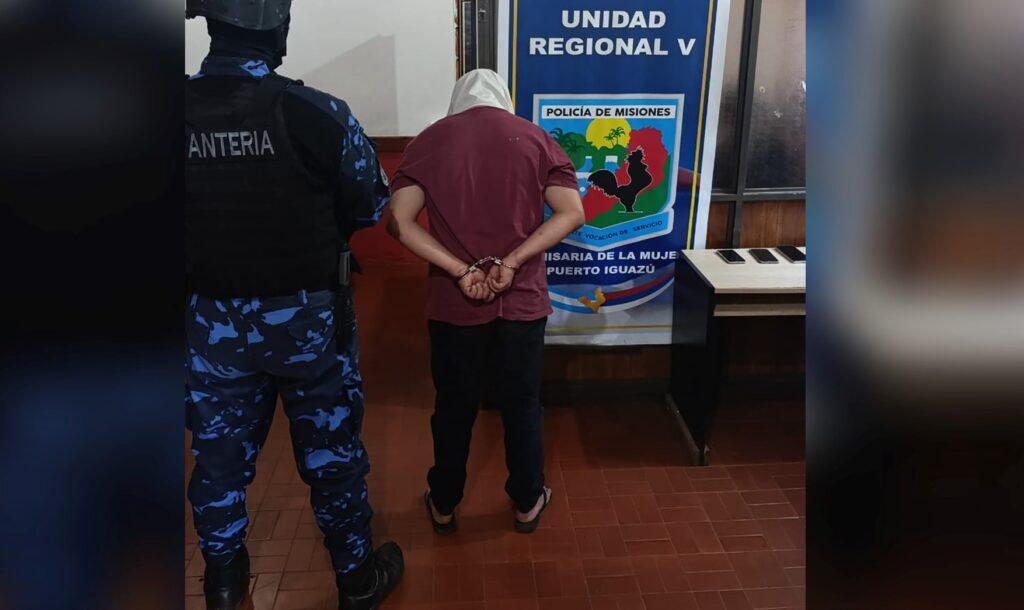 agredir pareja fotos iguazu