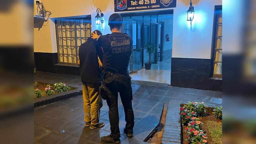 detenido cautiva mujes obera
