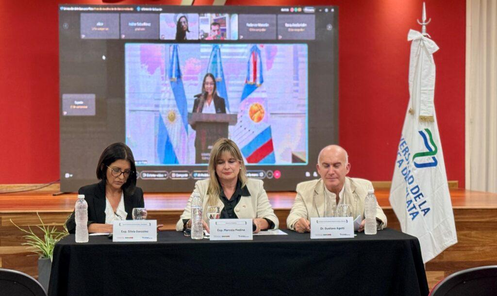 carrera cuenca del plata