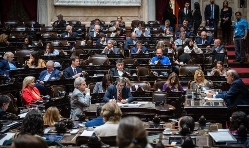 negociaciones veto milei