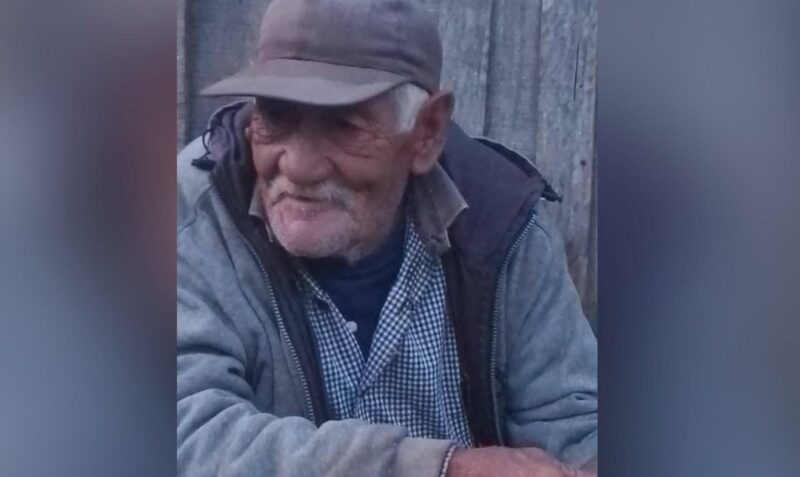 ayuda familia de Adolfo Leal