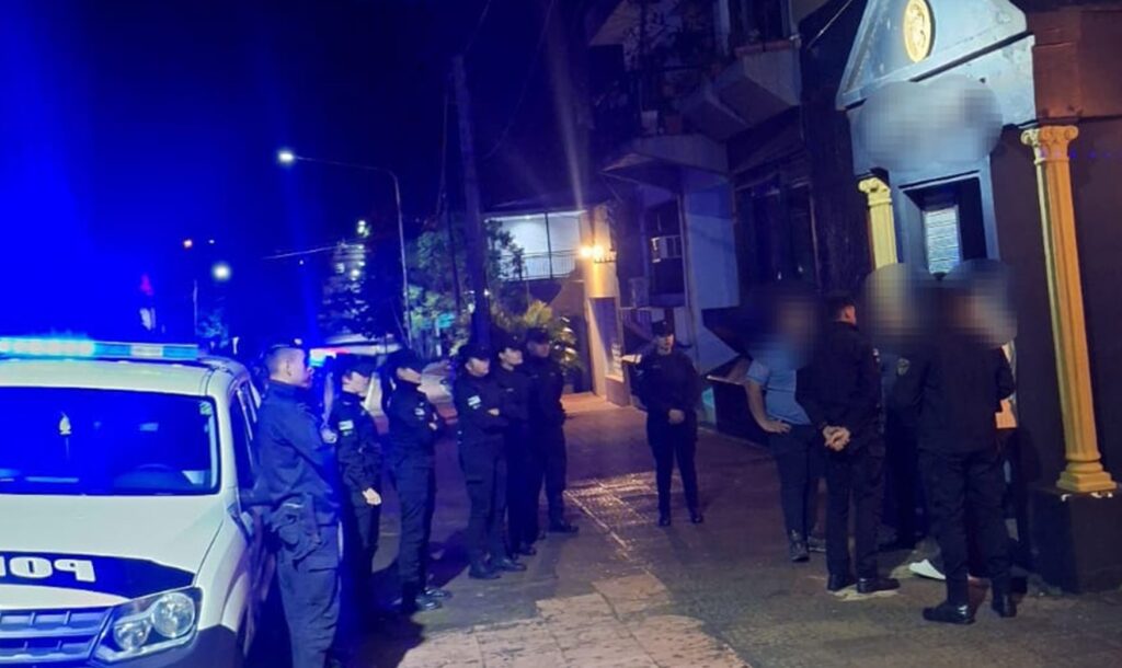 clausura local menores alcohol Alem