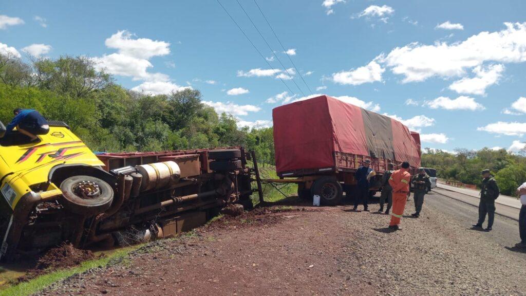 despisto camion yerba ruta 105