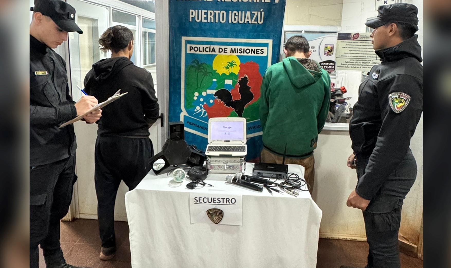 Puerto Esperanza robo DJ