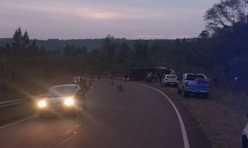 Accidente camion la Ruta 8 Campo Grande