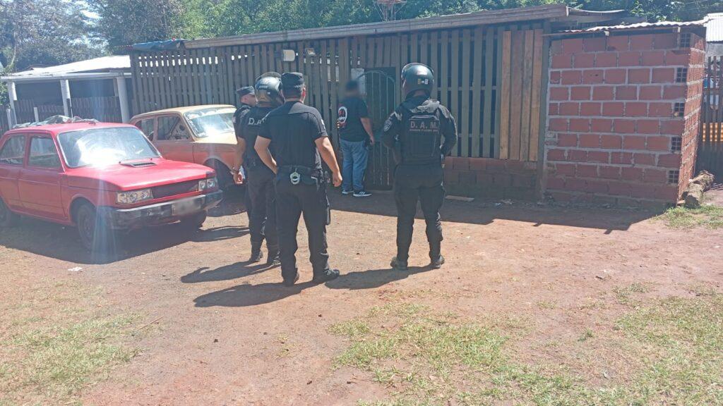 padre e hijo detenidos tras enfrentamiento policial en Posadas