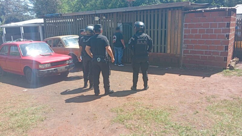 padre e hijo detenidos tras enfrentamiento policial en Posadas
