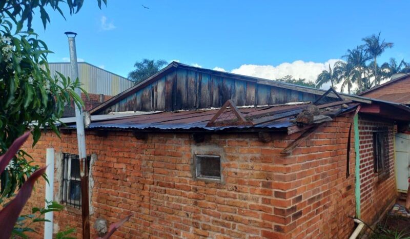 incendio vivienda barrio Don Otto Alem
