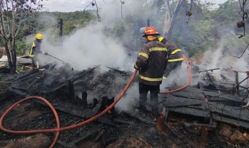 incendio vivienda municipal aristobulo