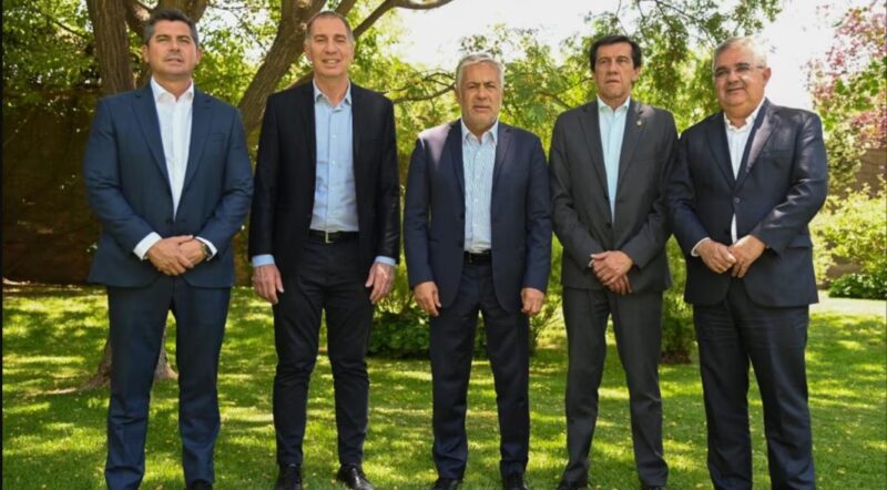 Reuniones Diego Santilli gobernadores