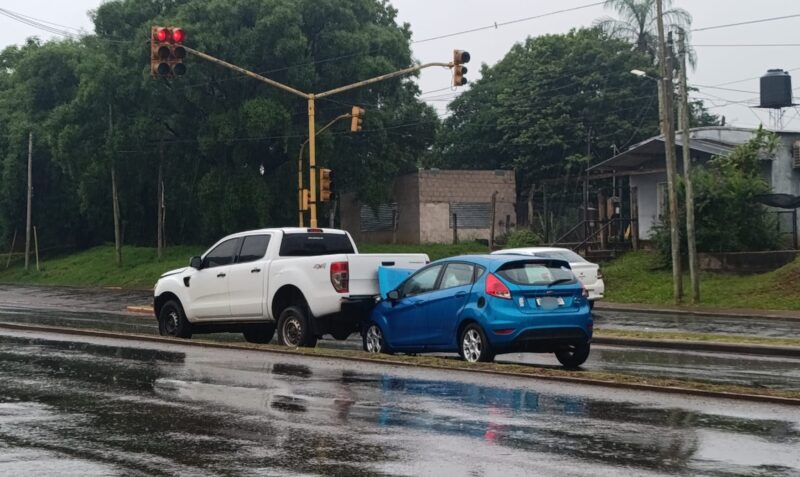 choque cadena avenida Alfredo M. de Justo posadas