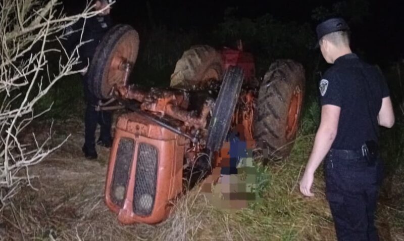 muerte por vuelco de tractor en Aristóbulo del Valle