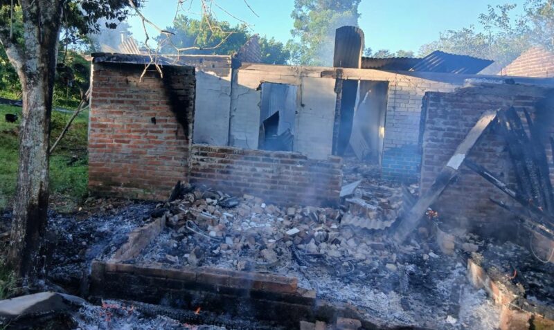 incendio vivienda itacaruare invernadita