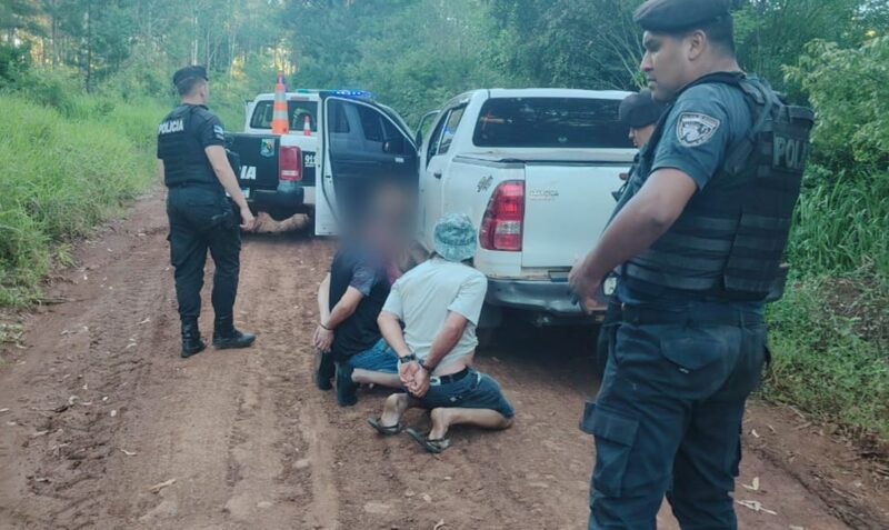 Detenidos perros caza Eldorado