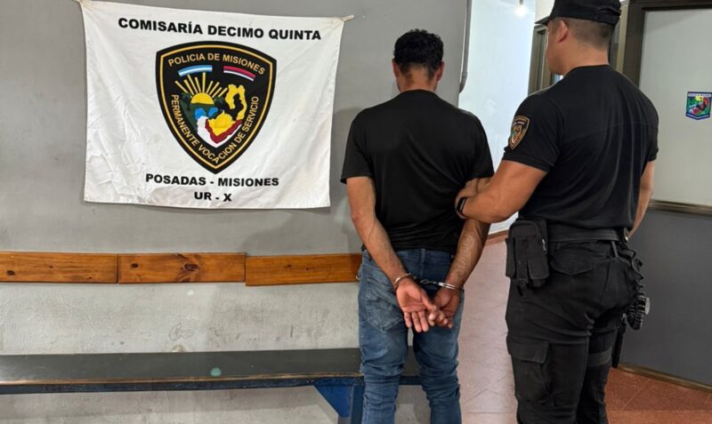 filmado robar auto posadas