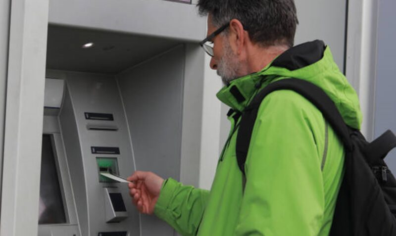 bancos billeteras virtuales pagar sueldos y jubilaciones