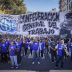 La CGT y organizaciones sociales reactivan el plan de lucha frente al Congreso