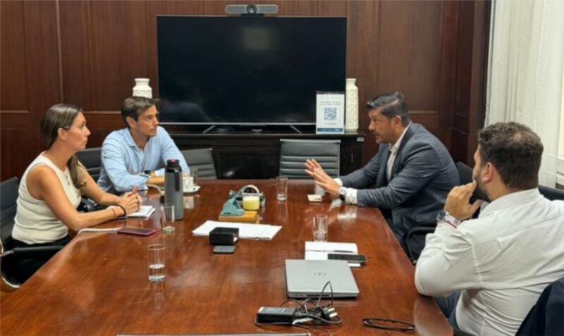 Diego Hartfield conflicto tabaco Misiones precio acopio