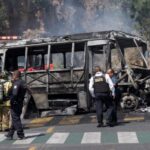 México bajo fuego: el asesinato del jefe del Cartel de Jalisco desató una ola de violencia con 14 muertos