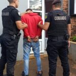 Intervención policial en plena calle tras un despiste y un episodio de violencia de género