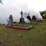 La sequía y un descuido provocaron un incendio de pastizales en el cementerio local