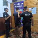 Escape fallido en San Javier: intentó evadir un retén policial y terminó despistando con su moto