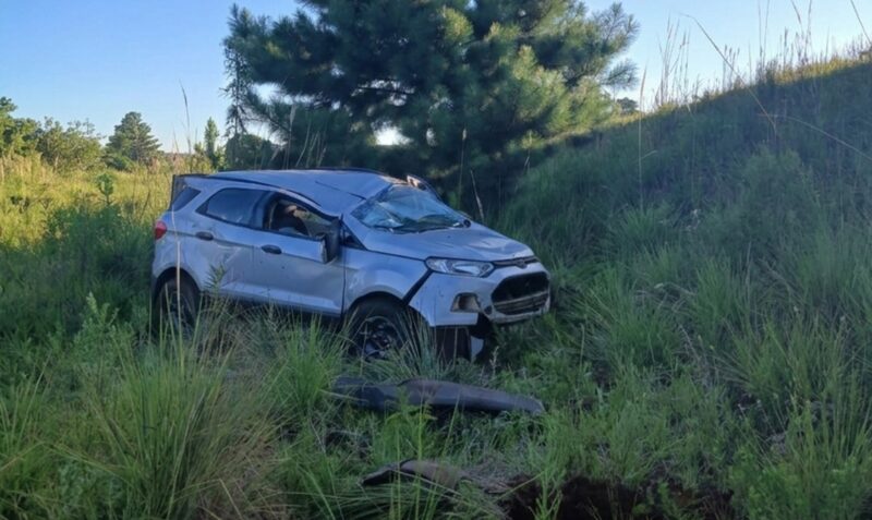 siniestro vial El Soberbio Ruta Provincial 2 Ford Ecosport accidentado
