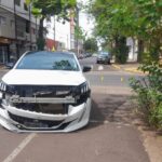 Siniestro vial en el microcentro de Posadas: un motociclista de 65 años resultó herido tras chocar con un auto