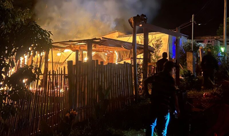 incendio Gobernador Roca barrio Fiscal vivienda destruida bomberos voluntarios Misiones