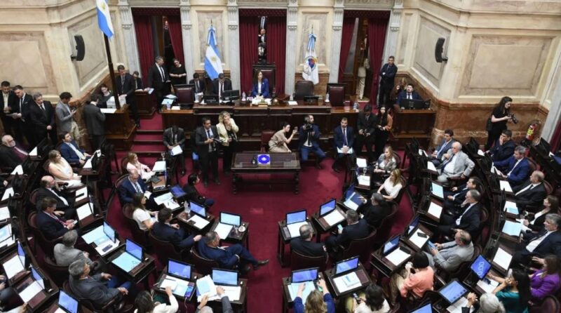 Aumento senadores sueldo senadores 2026