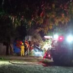 Una vivienda fue arrasada por las llamas y una familia salvó su vida de milagro