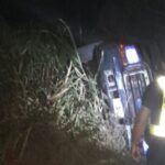 Dos de Mayo: una camioneta volcó sobre la Ruta 211 y dos jóvenes resultaron heridos