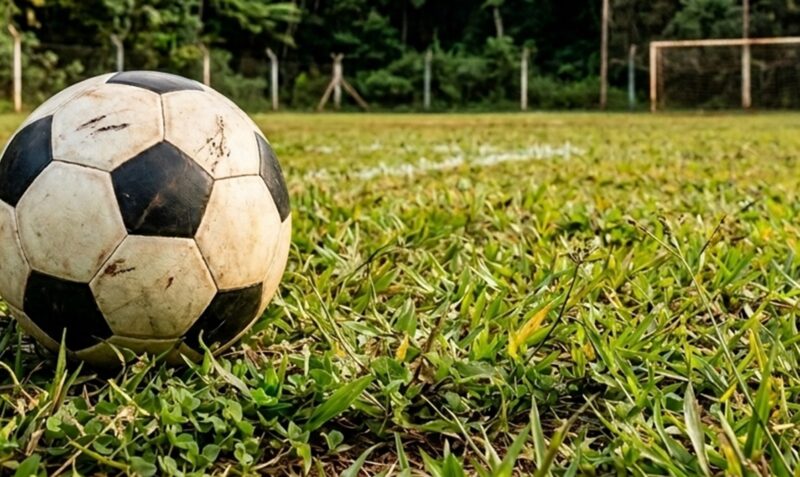 Fallecimiento futbolista Alem partido fútbol 8