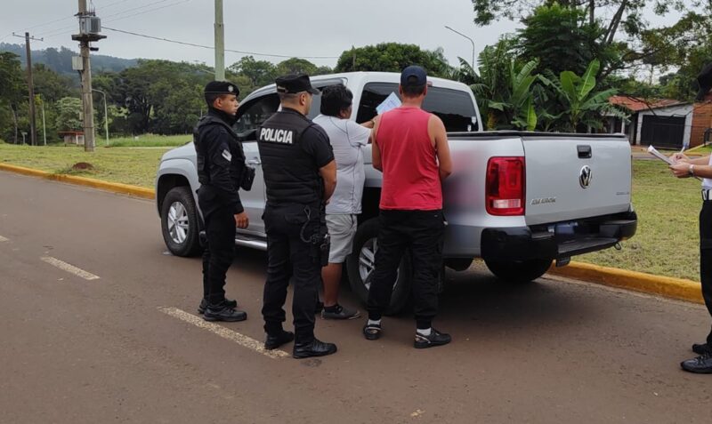 Alcoholemia positiva Alem Ruta 4 camioneta Amarok menor