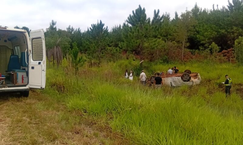 Accidente Ruta 103 Santa Ana Toyota Corolla vuelco lesionada