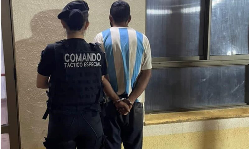 Robo bebidas Posadas camión detenido