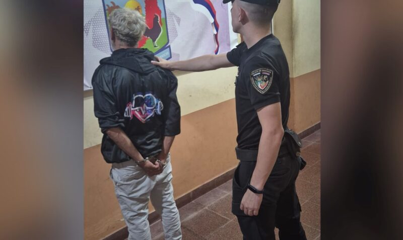 Detenido Posadas avenida Tomás Guido robo vivienda policía 911