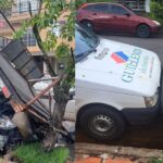 Fuerte choque en cadena en Posadas: una mujer perdió el control y embistió a tres autos estacionados